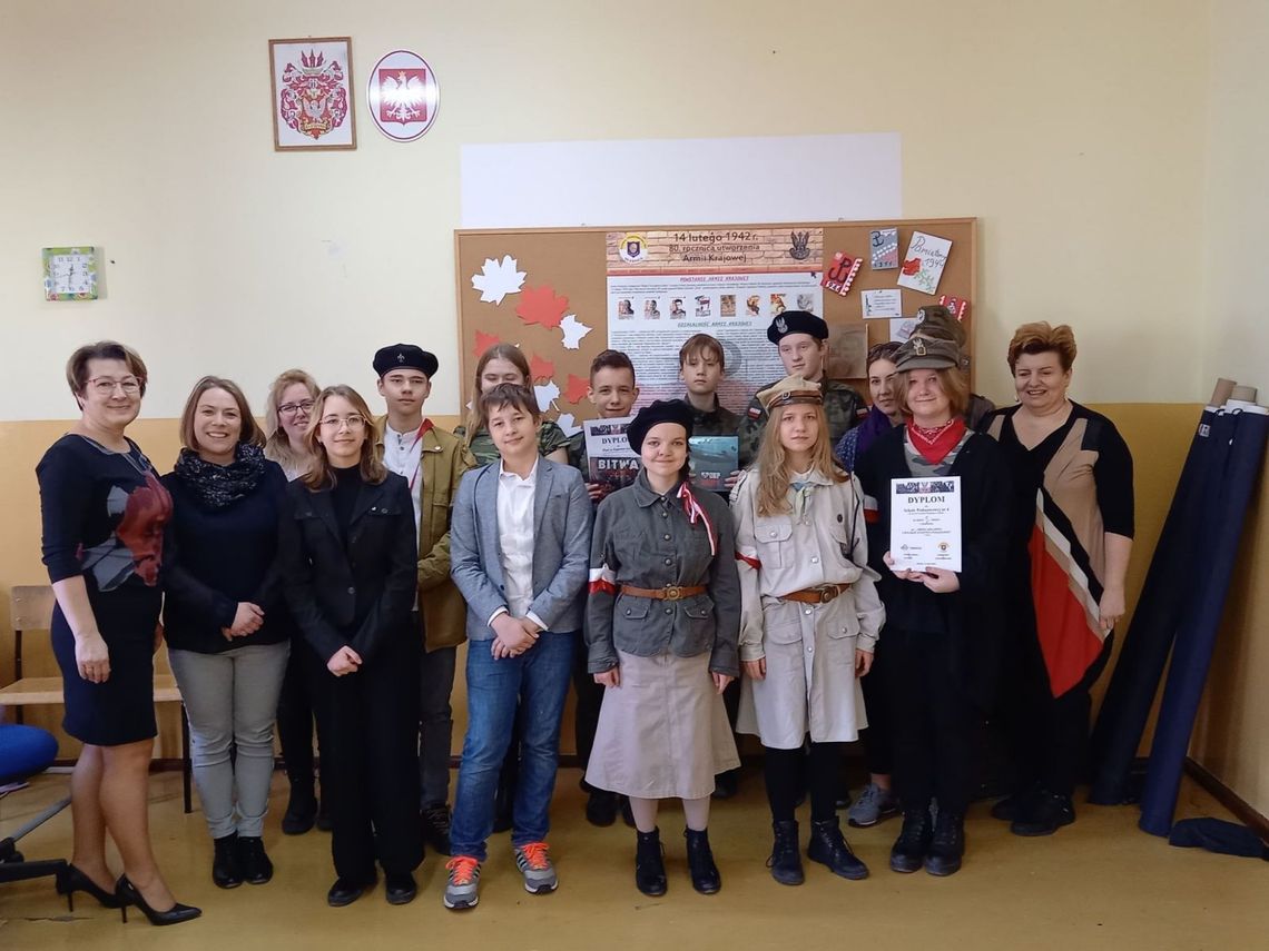 Kto w Oleśnicy wygrał konkurs o Armii Krajowej?