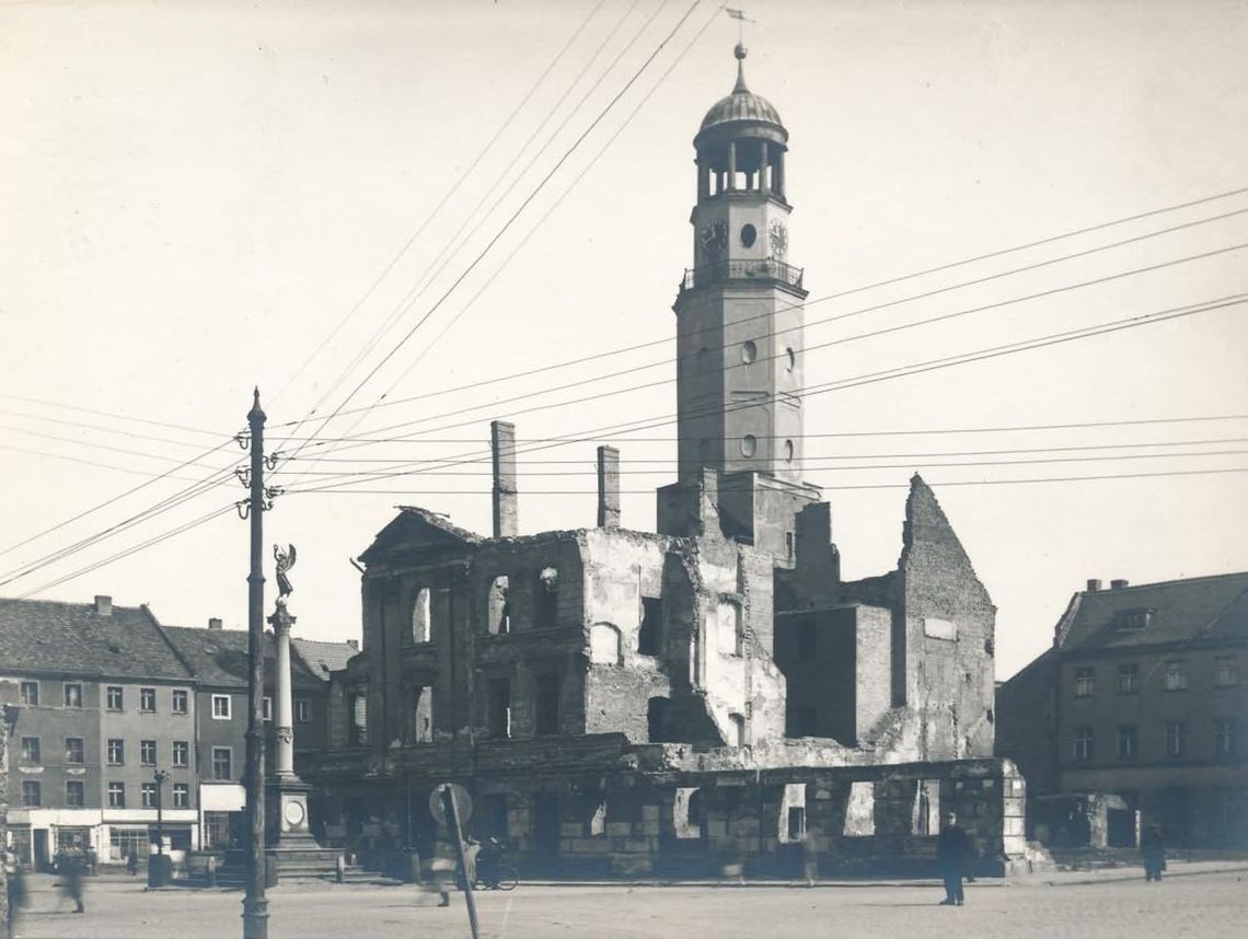 „Los repatriantów jest beznadziejny”. Wstrząsający raport z Oleśnicy z sierpnia 1945 roku