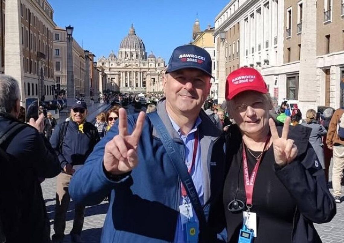Małżeństwo lekarzy głosuje na Nawrockiego