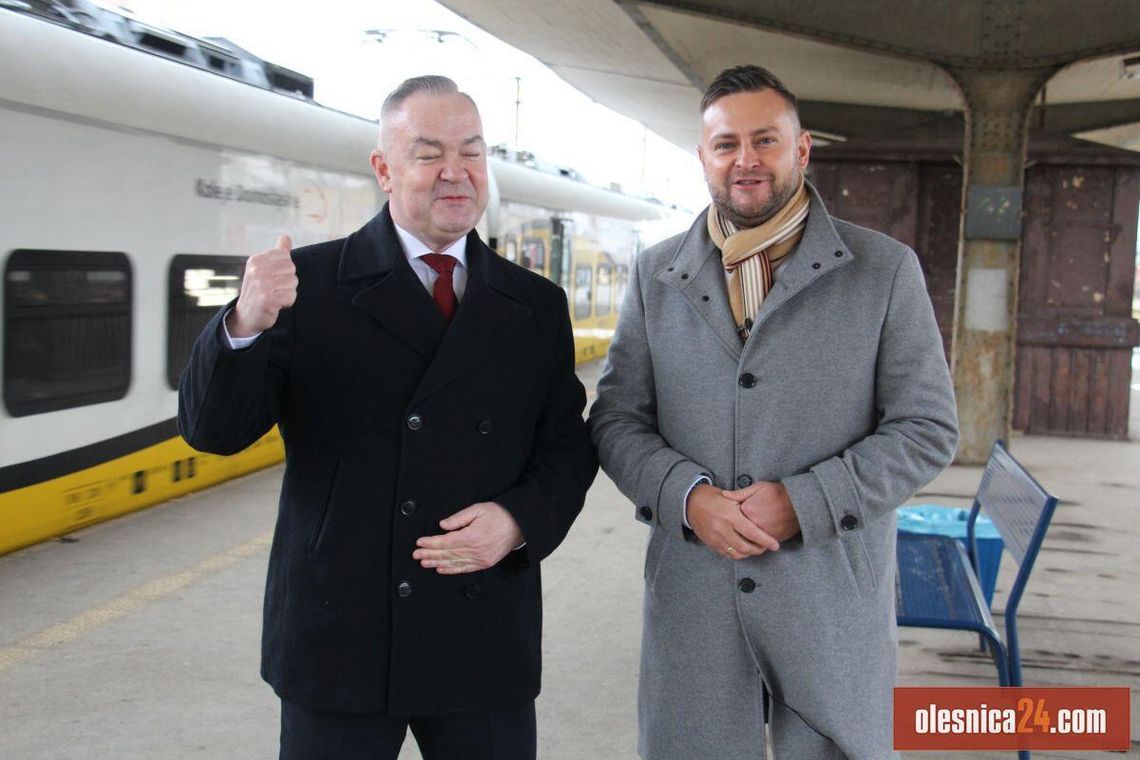 Marszałek i burmistrz zapraszają na IV Dolnośląskie Forum Gospodarcze w Oleśnicy Marszałek i burmistrz zapraszają na IV Dolnośląskie Forum Gospodarcze w Oleśnicy