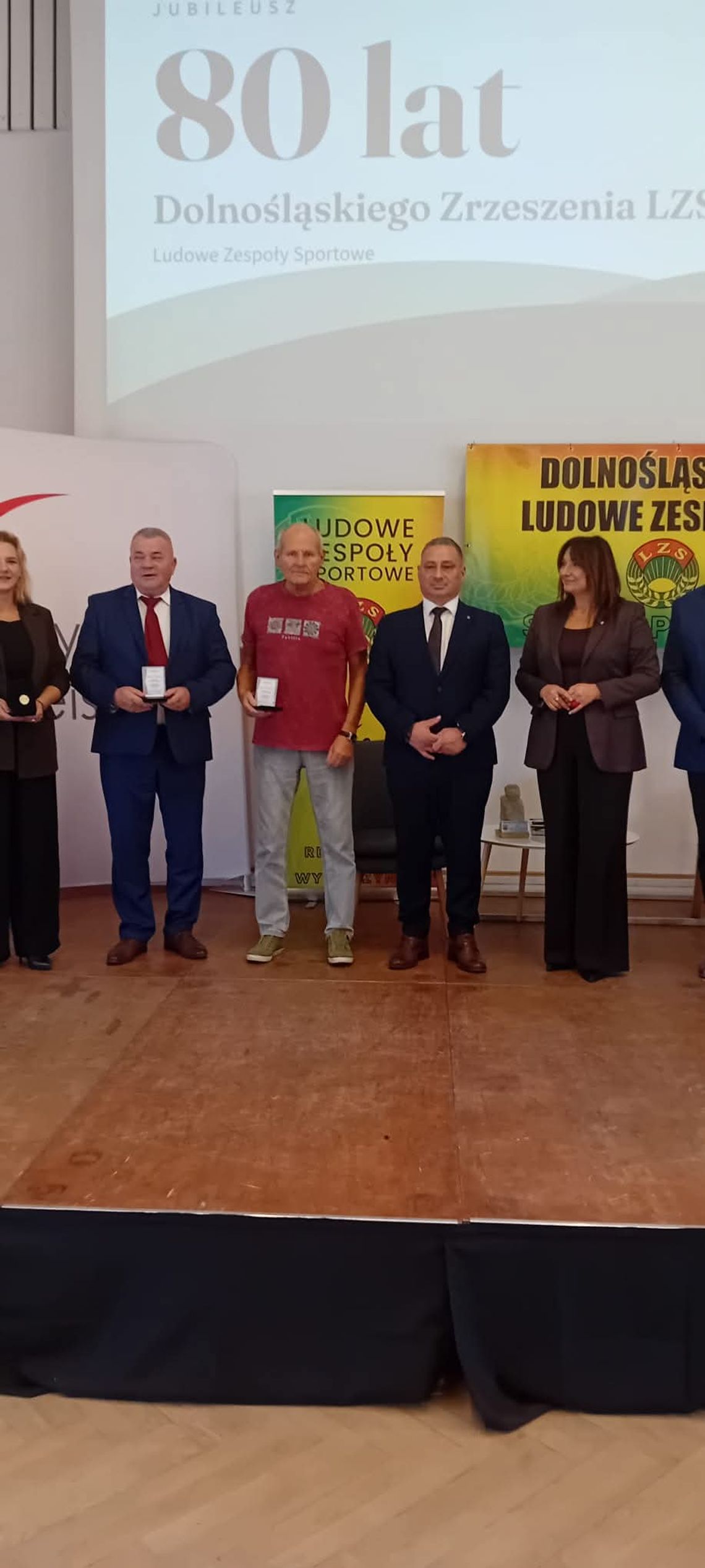 Medalem 80-lecia LZS uhonorowano działacza z Międzyborza Medalem 80-lecia LZS uhonorowano działacza z Międzyborza