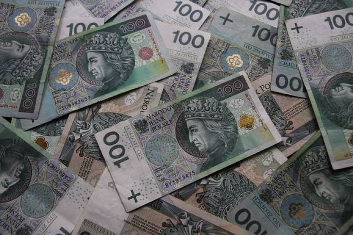 MILIONY ZA KWADRATY W OLEŚNICY 