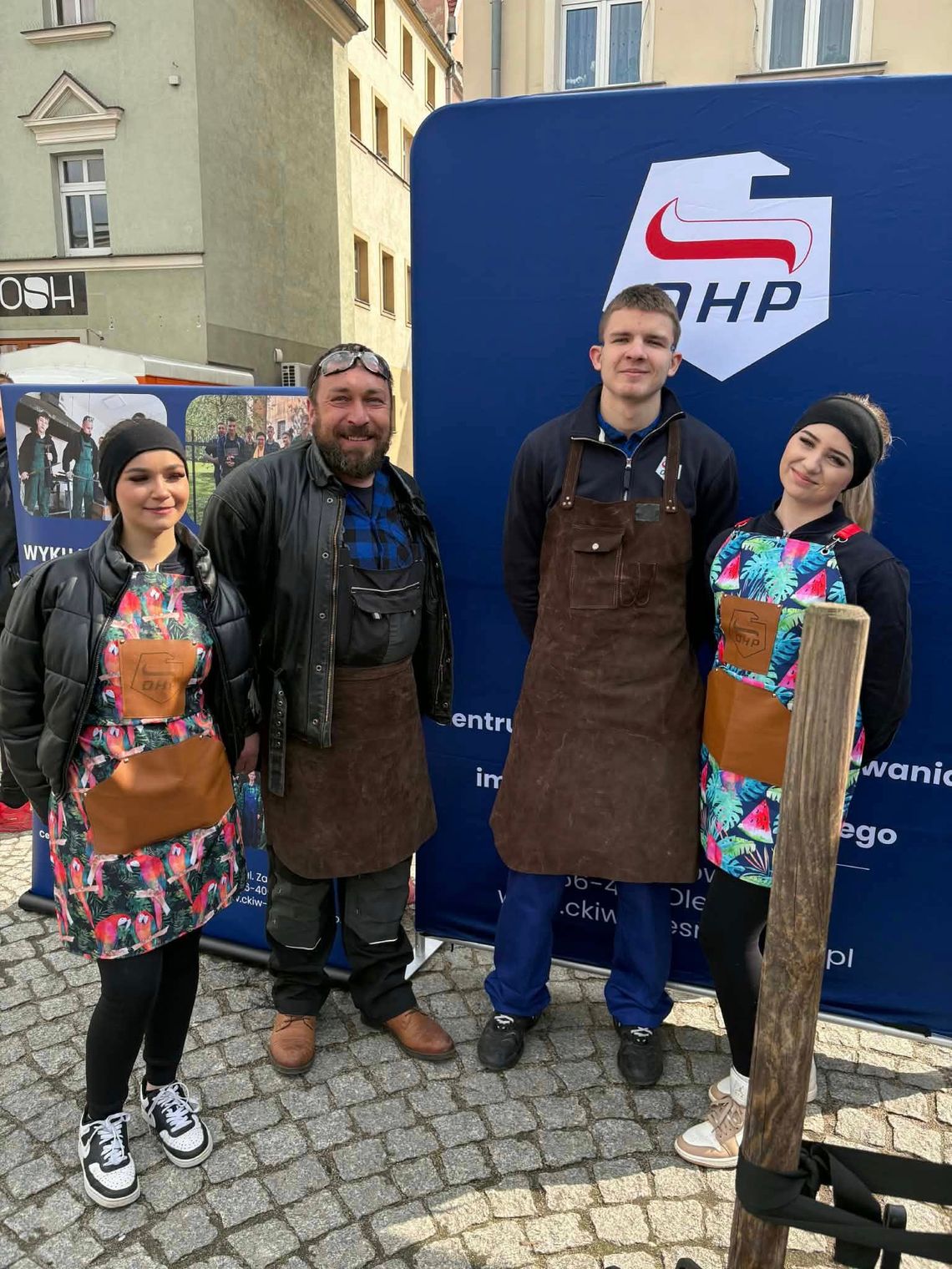 Młodzież z Centrum Kształcenia i Wychowania OHP w Oleśnicy na nagraniach TVP Info Młodzież z Centrum Kształcenia i Wychowania OHP w Oleśnicy na nagraniach TVP Info