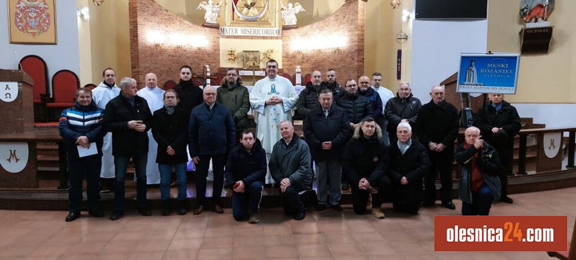 Modlili się mężczyźni. Już po raz czterdziesty Modlili się mężczyźni. Już po raz czterdziesty
