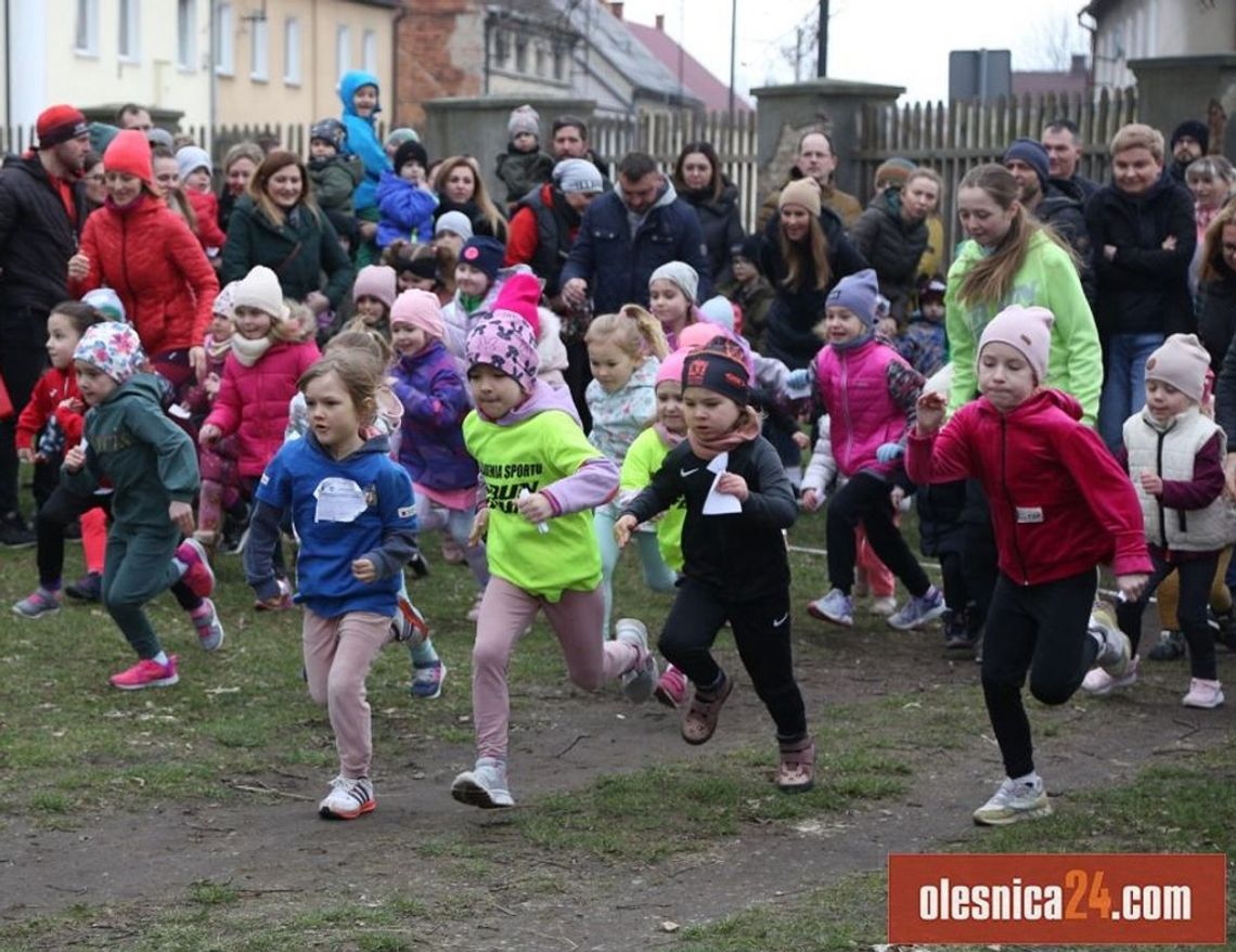 Na przełaj przy pałacu