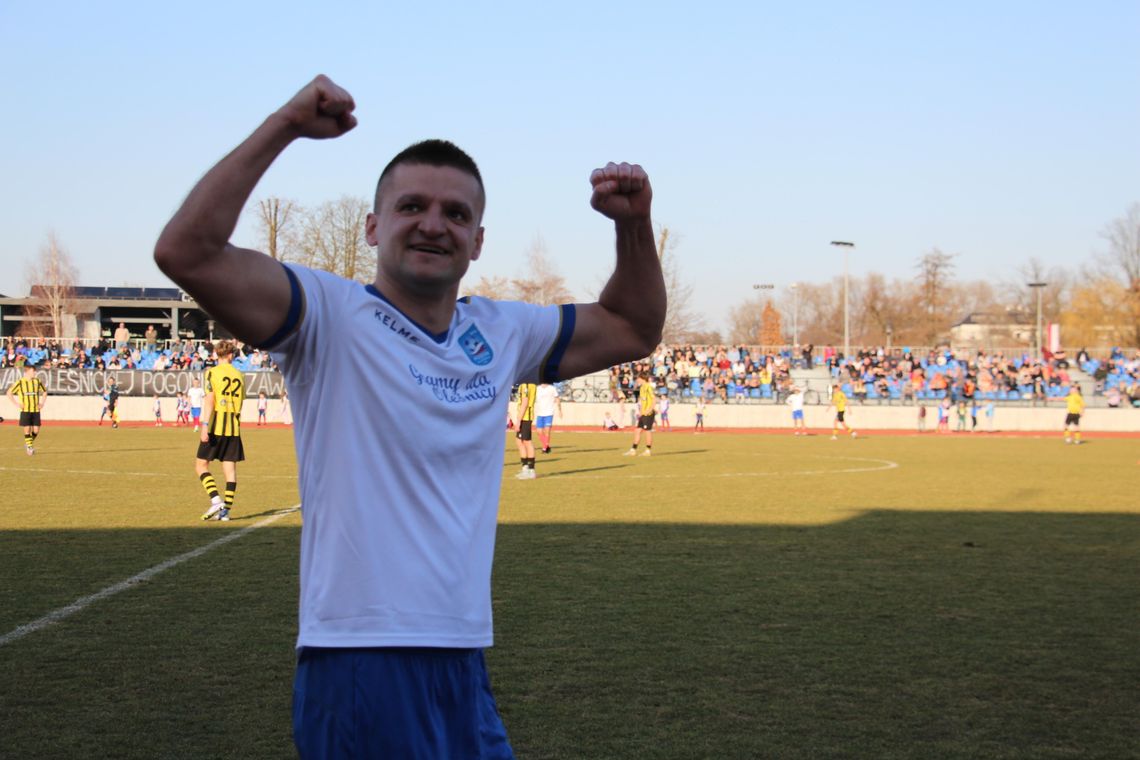 NA ŻYWO: Pogoń kontra APO - piłkarskie derby Oleśnicy