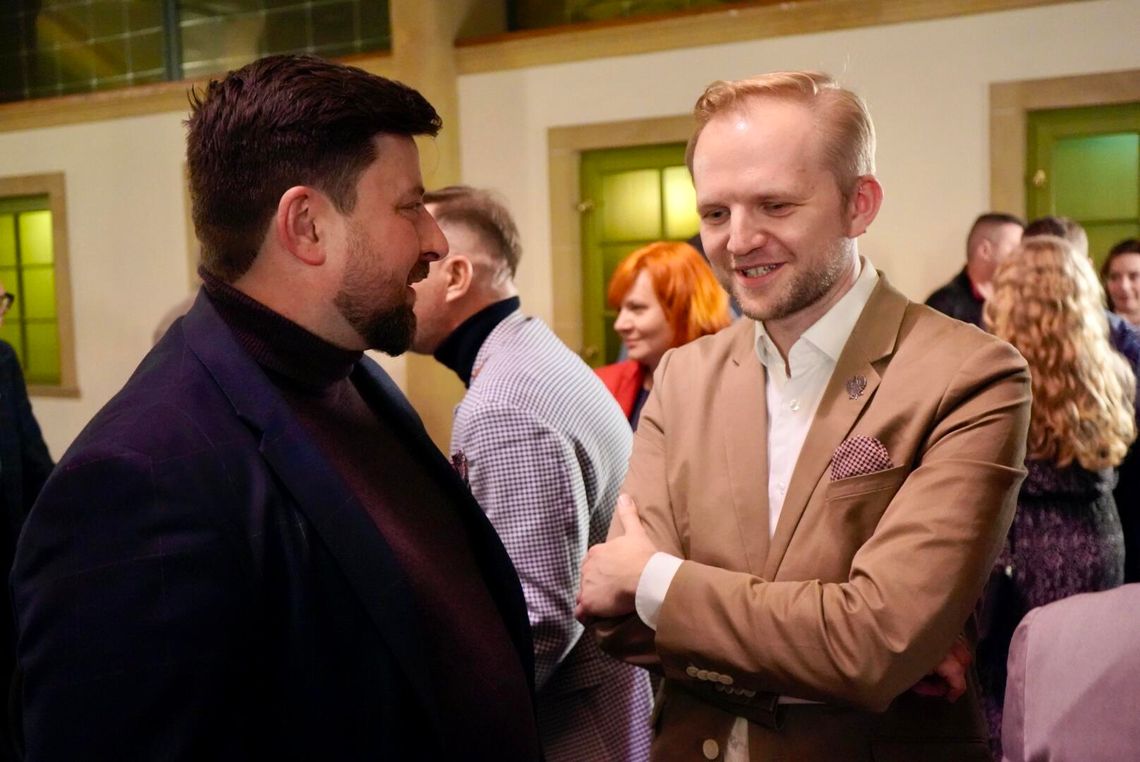 Narodowcy z Oleśnicy na spotkaniu z posłami