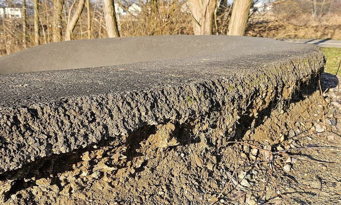 Niebezpiecznie na skateparku w Oleśnicy!