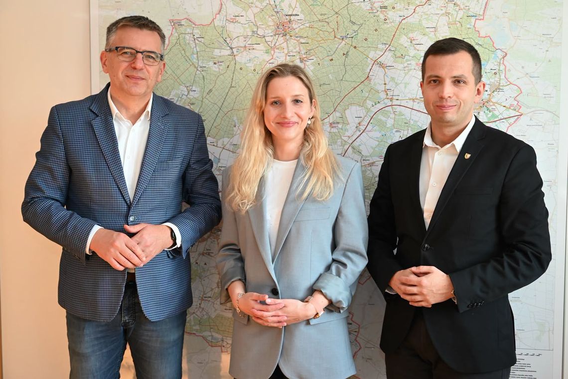 Nowa dyrektor Szkoły Muzycznej z wizytą w Starostwie Powiatowym