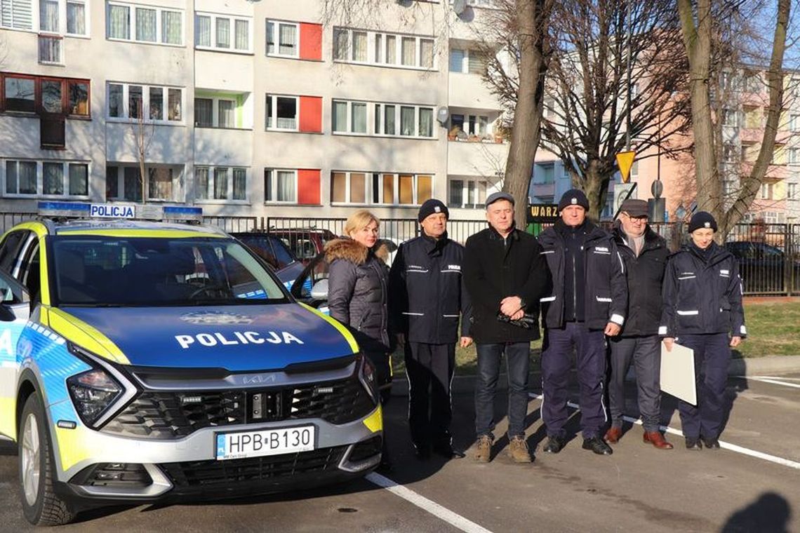 Nowy radiowóz dla oleśnickiej jednostki policji