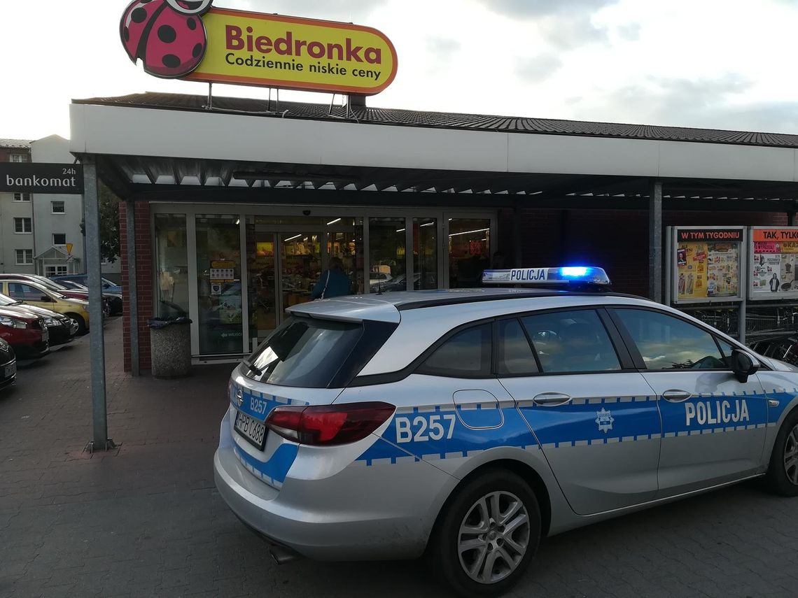 Ochroniarz Biedronki siłą zatrzymał klienta