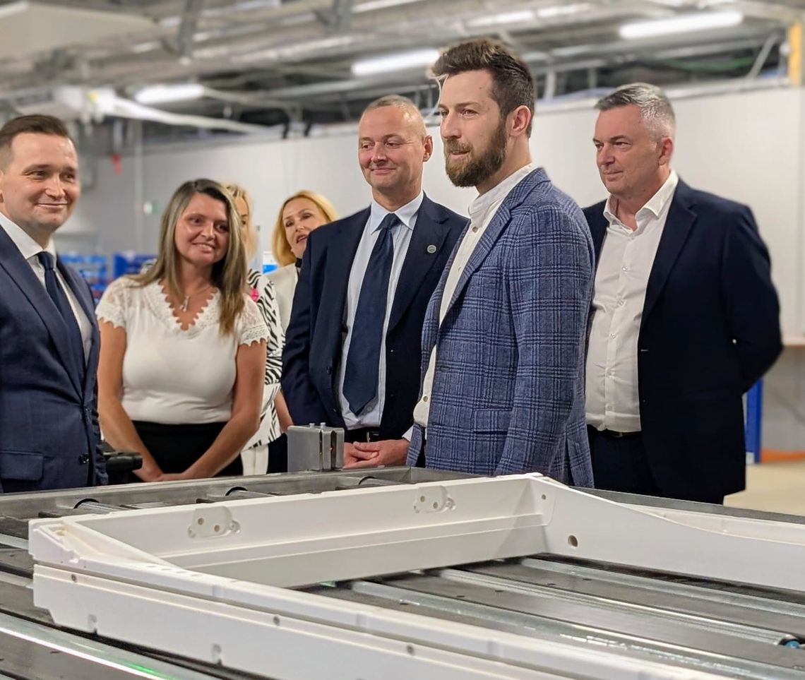 Oleśniczanki zorganizowały spotkanie w firmie nowych technologii