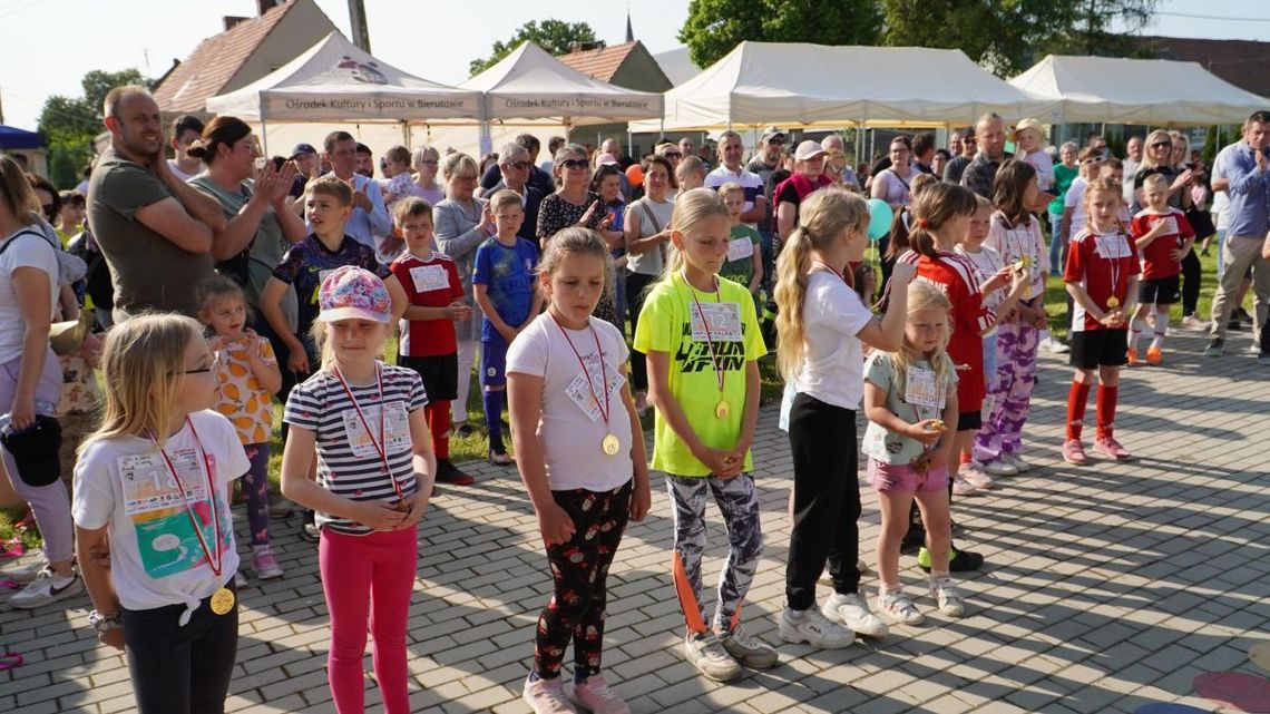 "Olimpiada Sportowa" w Solnikach Małych "Olimpiada Sportowa" w Solnikach Małych