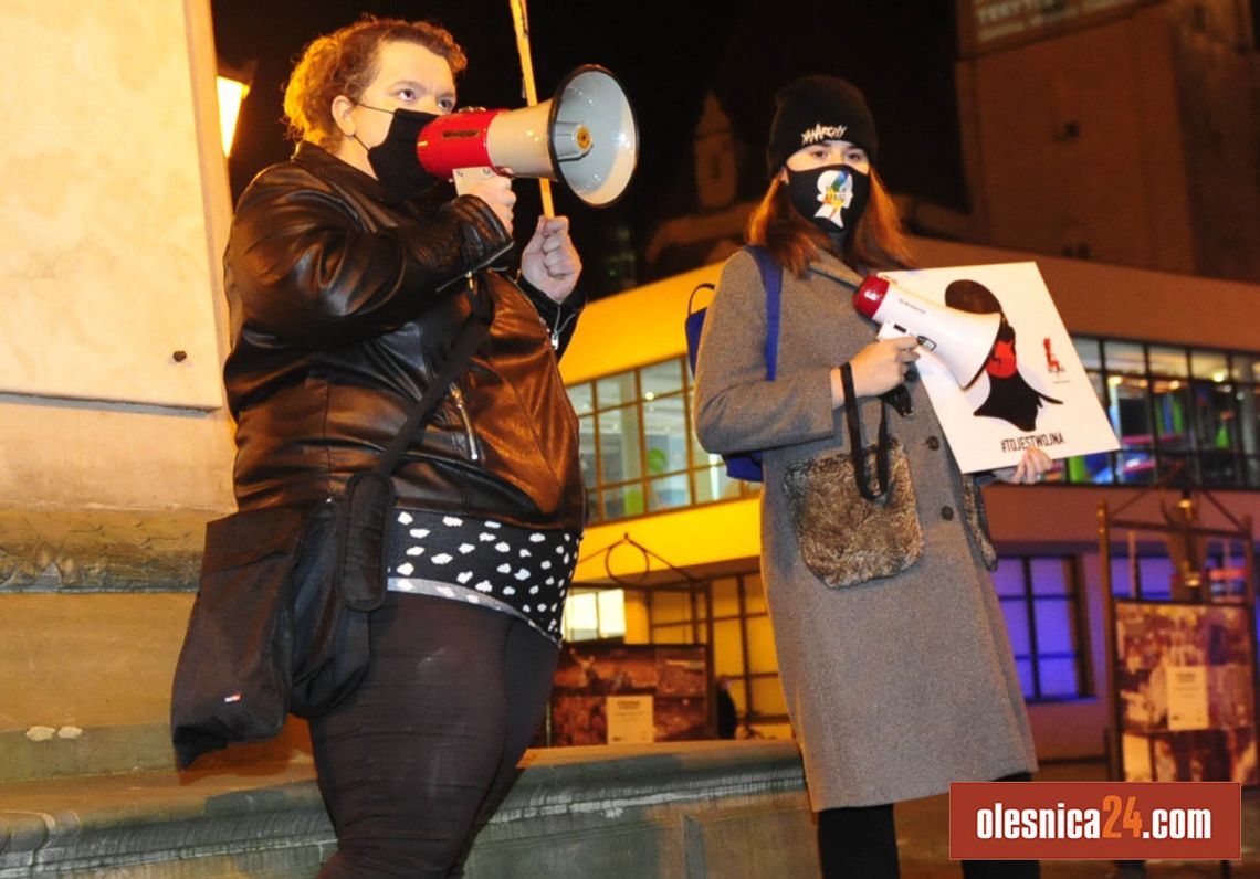 Organizatorki manifestacji w Oleśnicy uważają, że są zastraszane