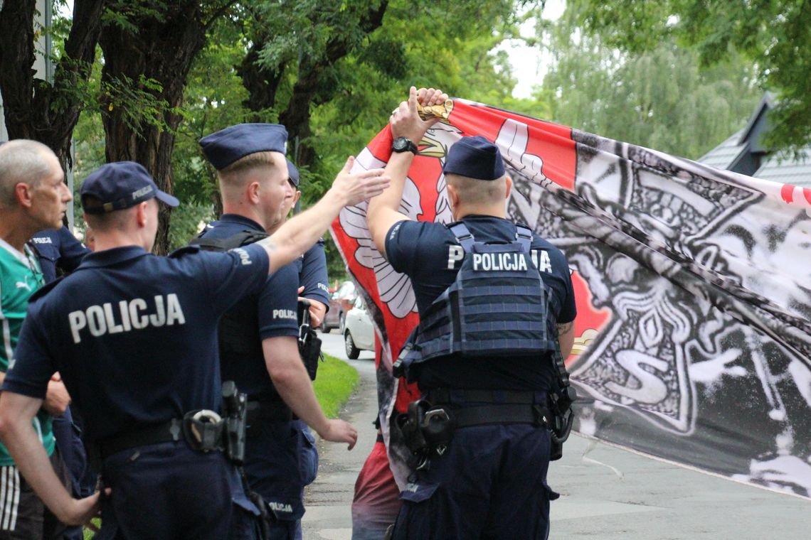 Oświadczenie policji w sprawie interwencji na rondzie Żołnierzy Wyklętych