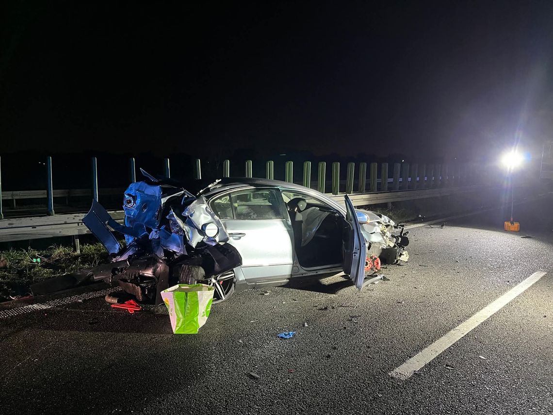 Pali się samochód na trasie S8. Pięć osób poszkodowanych