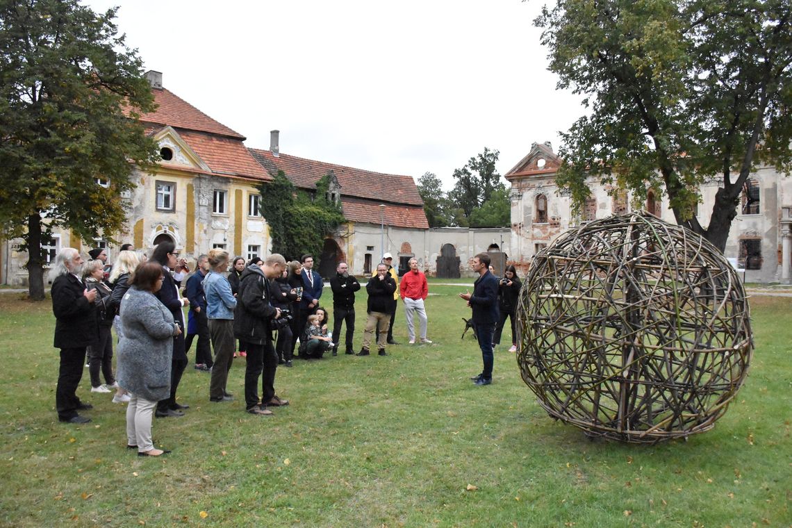 Palimpsesty przestrzeni w pałacu Goszcz