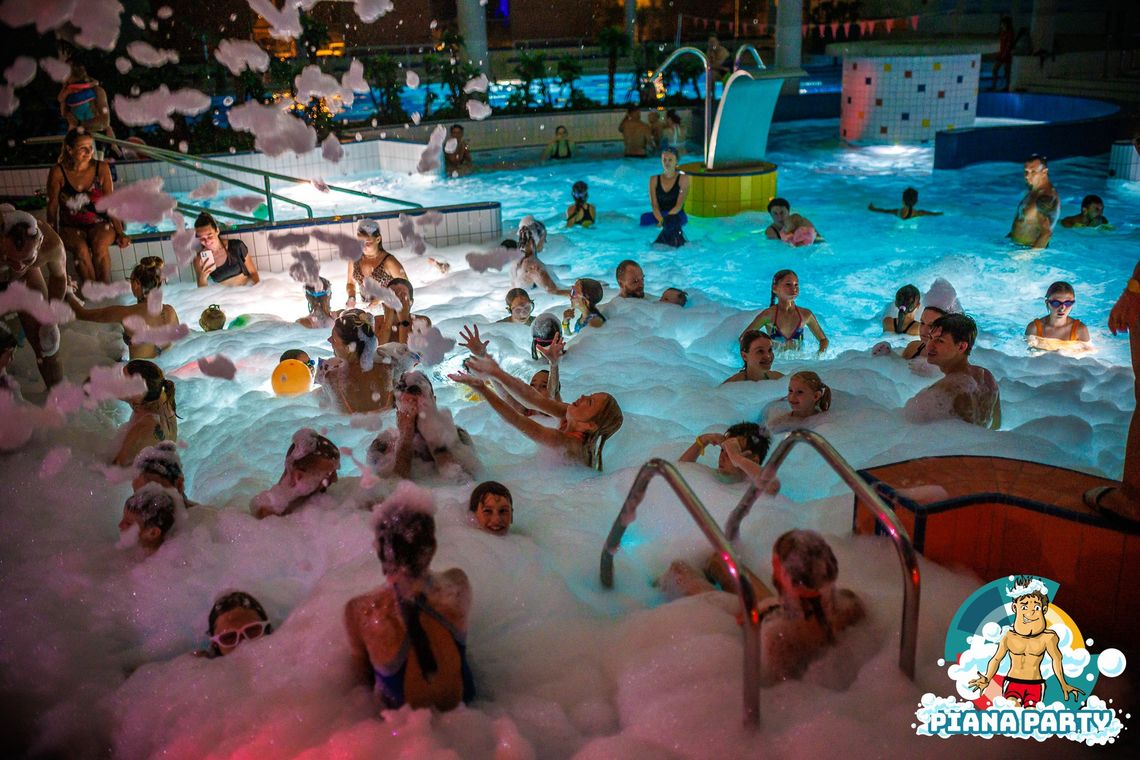 Piana Party na basenie w Oleśnicy