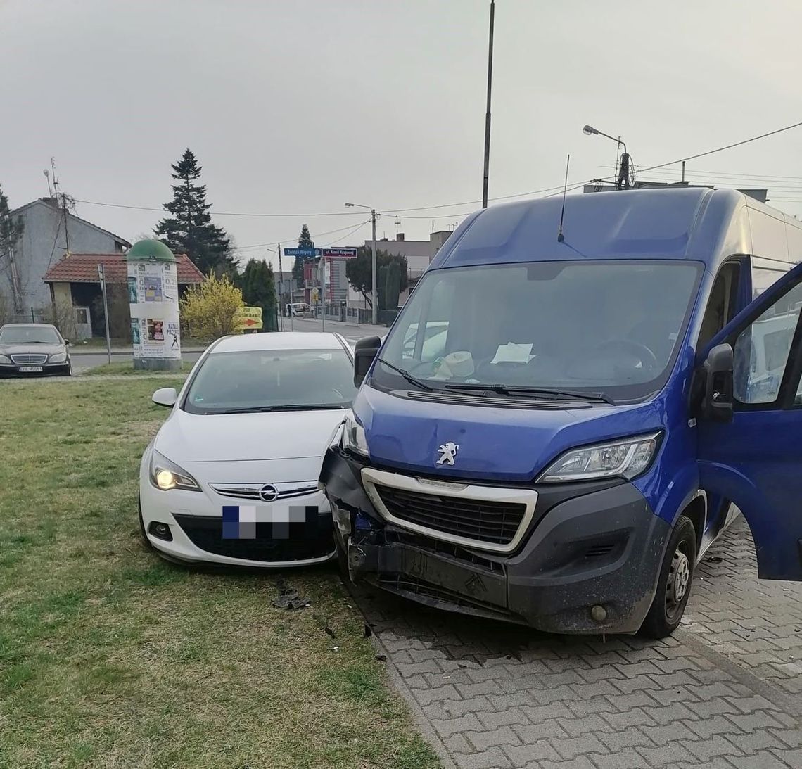 Pijany spowodował kolizję w Oleśnicy