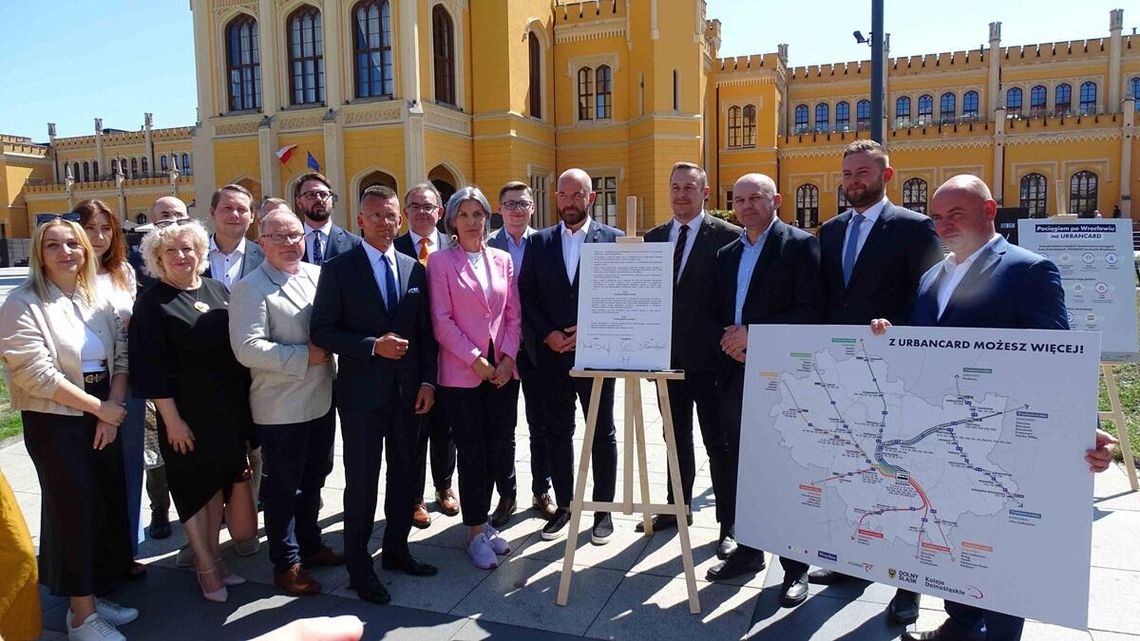 Umowa na przejazdy pociągami w obrębie miasta Wrocławia na podstawie biletu MPK obowiązuje od 1 sierpnia