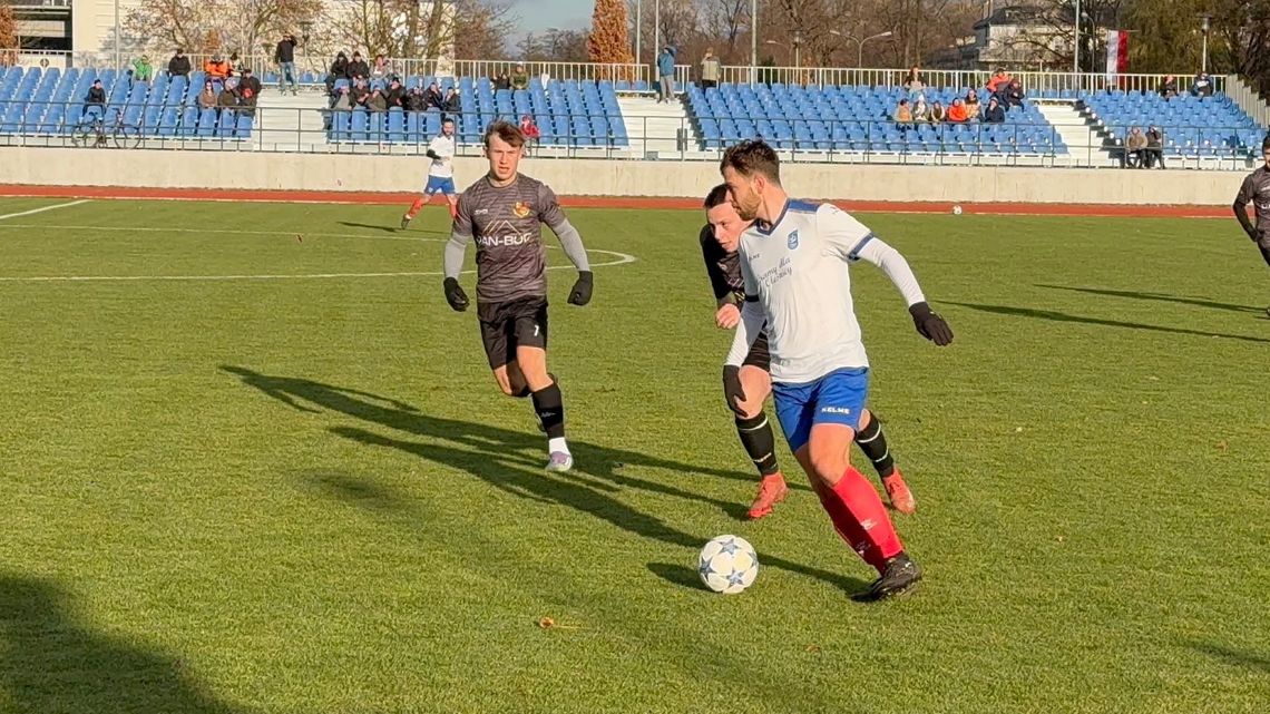 Pogoń Oleśnica rozegrała kolejny mecz na szczycie Pogoń Oleśnica rozegrała kolejny mecz na szczycie