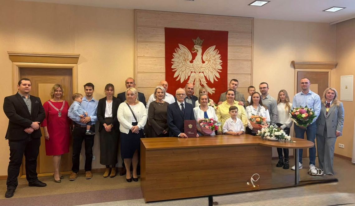 Pół wieku i diamentowa rocznica w Oleśnicy! Wyjątkowe odznaczenia dla lokalnych małżeństw Pół wieku i diamentowa rocznica w Oleśnicy! Wyjątkowe odznaczenia dla lokalnych małżeństw