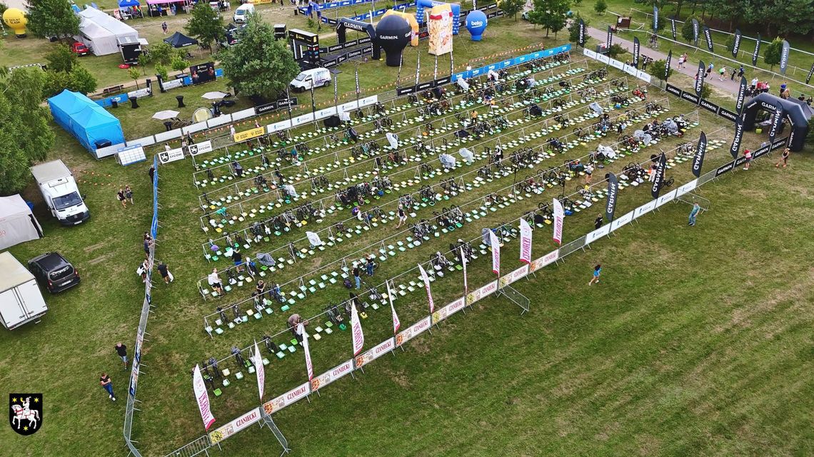 Ponad tysiąc zawodników opanuje Zalew Stradomia! Trwa największe sportowe wydarzenie weekendu Ponad tysiąc zawodników opanuje Zalew Stradomia! Trwa największe sportowe wydarzenie weekendu