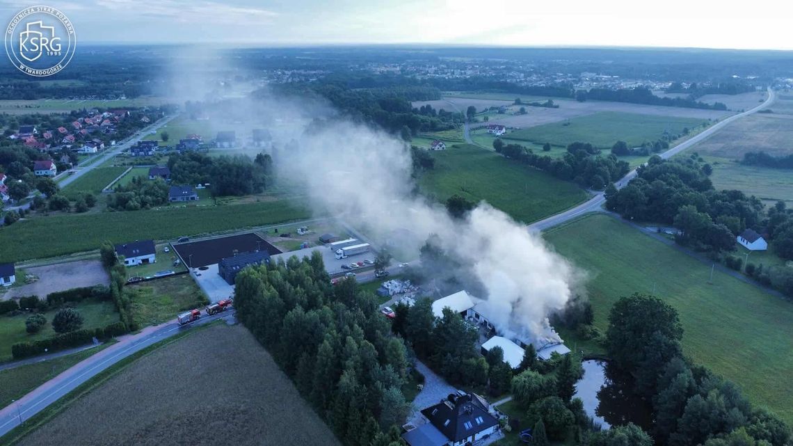 Pożar fabryki mebli pod Twardogórą