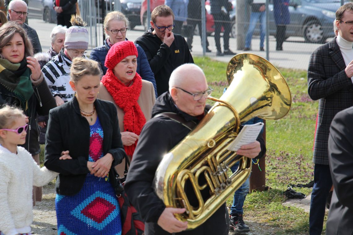 Procesja na zakończenie Świętych Misji Parafialnych w Oleśnicy [AKTUALIZACJA]