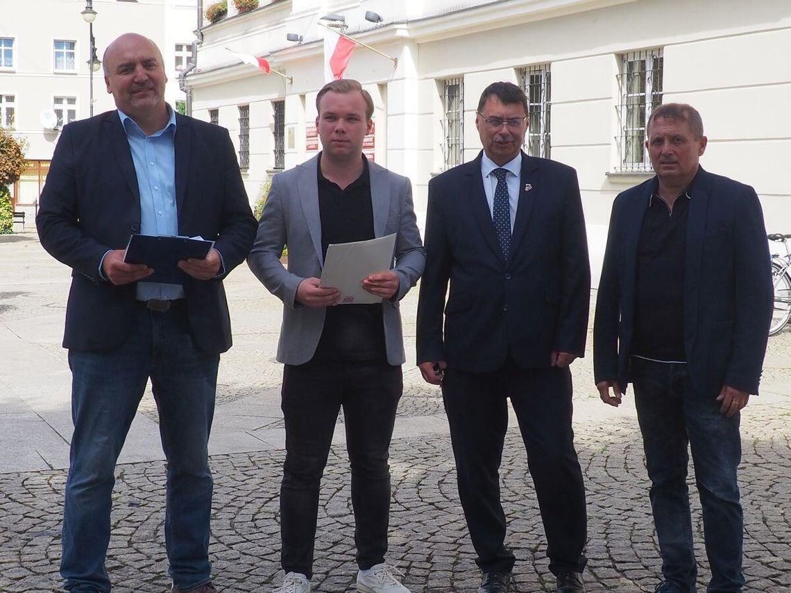 Radni oburzeni. Autobusy w tragicznym stanie Radni oburzeni. Autobusy w tragicznym stanie