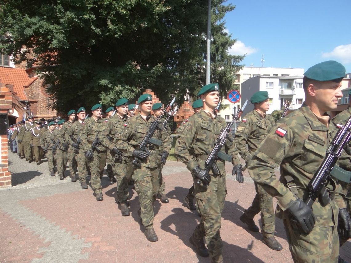 Regionalne Obchody Święta Wojska Polskiego w  Sycowie