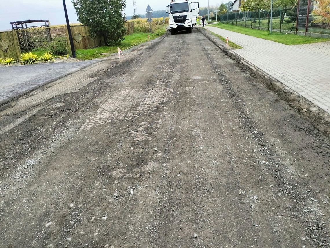 Remont na ulicy Granicznej w Międzyborzu. Droga dostanie nowe życie Remont na ulicy Granicznej w Międzyborzu. Droga dostanie nowe życie