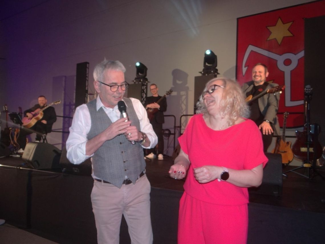 Robert Janowski zaśpiewał w Bierutowie Robert Janowski zaśpiewał w Bierutowie