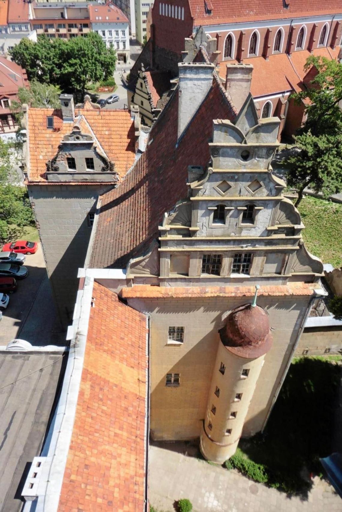 Ruszył pierwszy etap remontu Pałacu Wdów w Oleśnicy