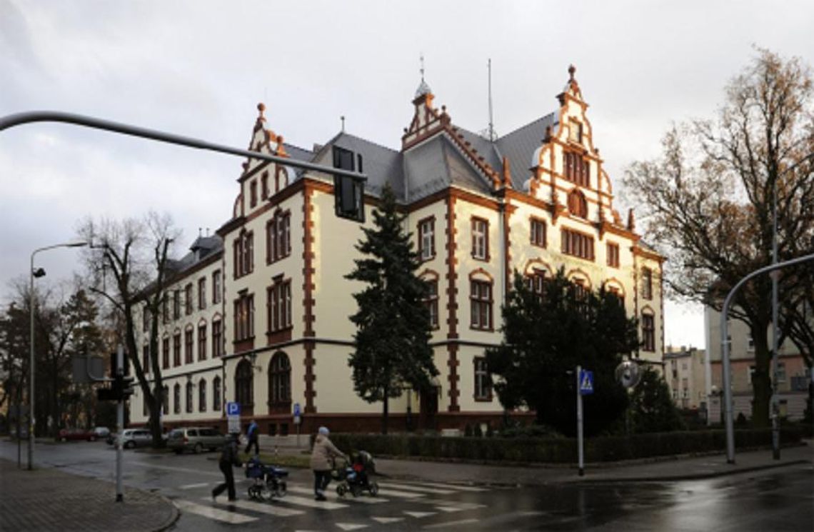 Sąd Rejonowy w Oleśnicy odwołuje rozprawy