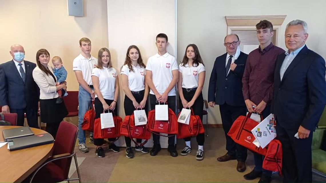 Samorząd gratuluje i nagradza młodych sportowców z Oleśnicy