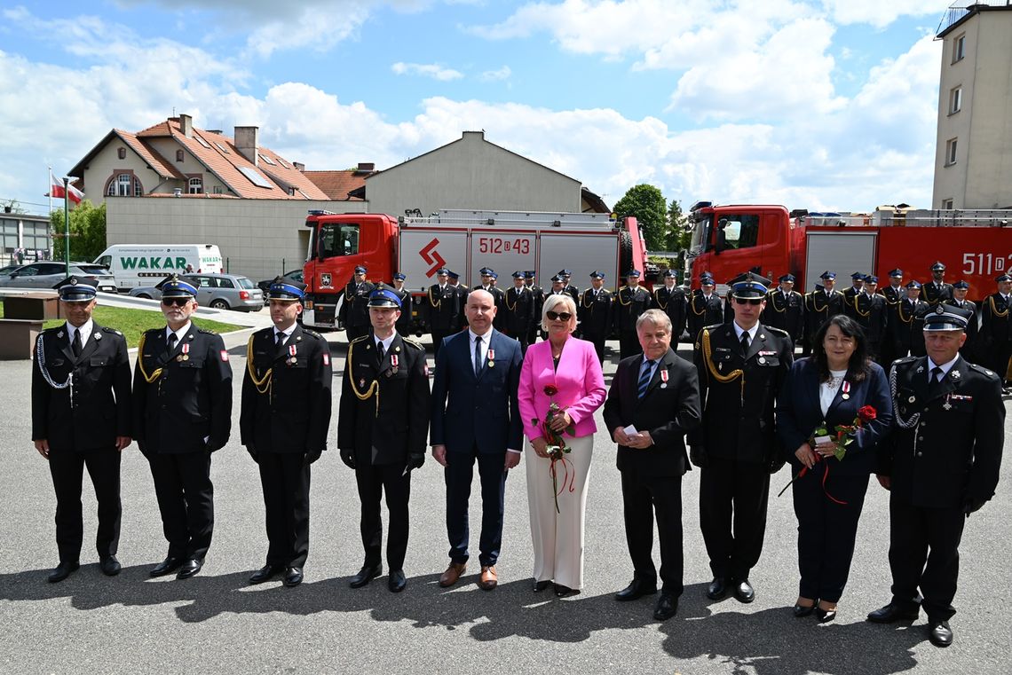 Samorządowcy uhonorowani na Dniu Strażaka Samorządowcy uhonorowani na Dniu Strażaka