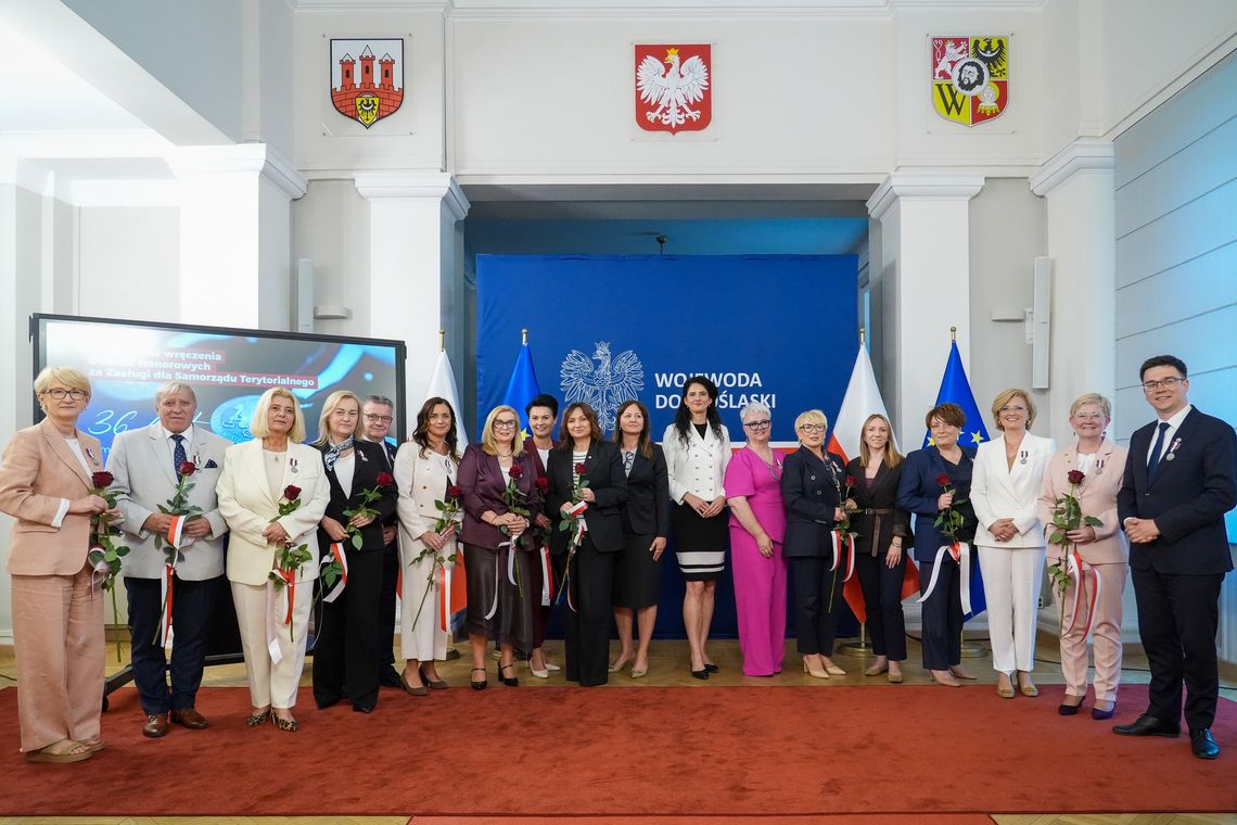 Samorządowcy z Dolnego Śląska wyróżnieni. Wśród odznaczonych starosta oleśnicka i burmistrz Twardogóry Samorządowcy z Dolnego Śląska wyróżnieni. Wśród odznaczonych starosta oleśnicka i burmistrz Twardogóry