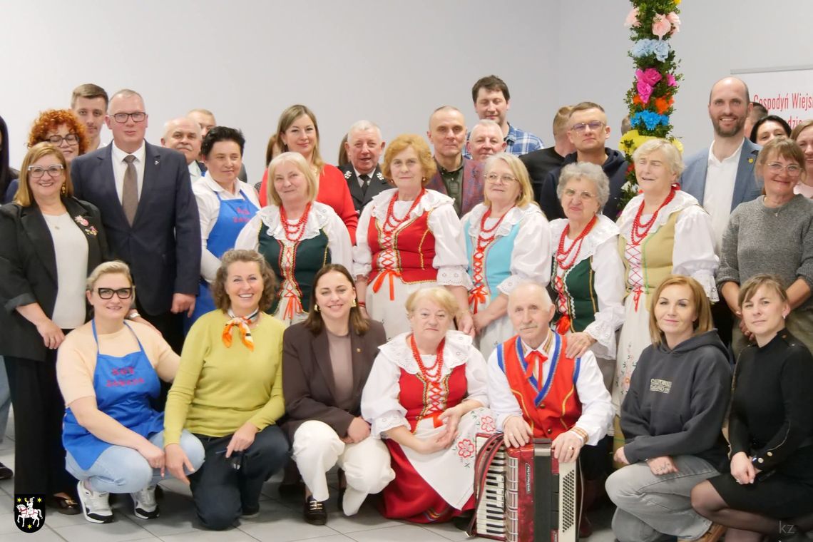 Samorządowcy z Wielkopolski zachwyceni Sycowem! Odwiedzili pięć sołectw i poznali dolnośląskie dobre praktyki Samorządowcy z Wielkopolski zachwyceni Sycowem! Odwiedzili pięć sołectw i poznali dolnośląskie dobre praktyki