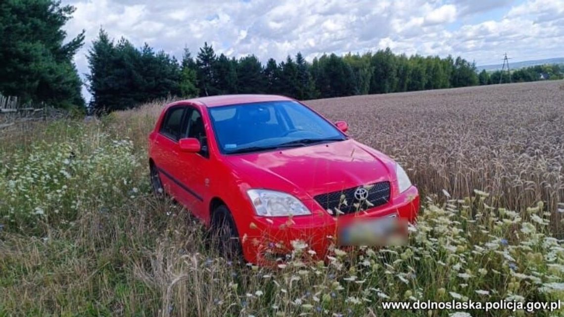 Skradziono toyotę. Policjanci ruszyli do akcji