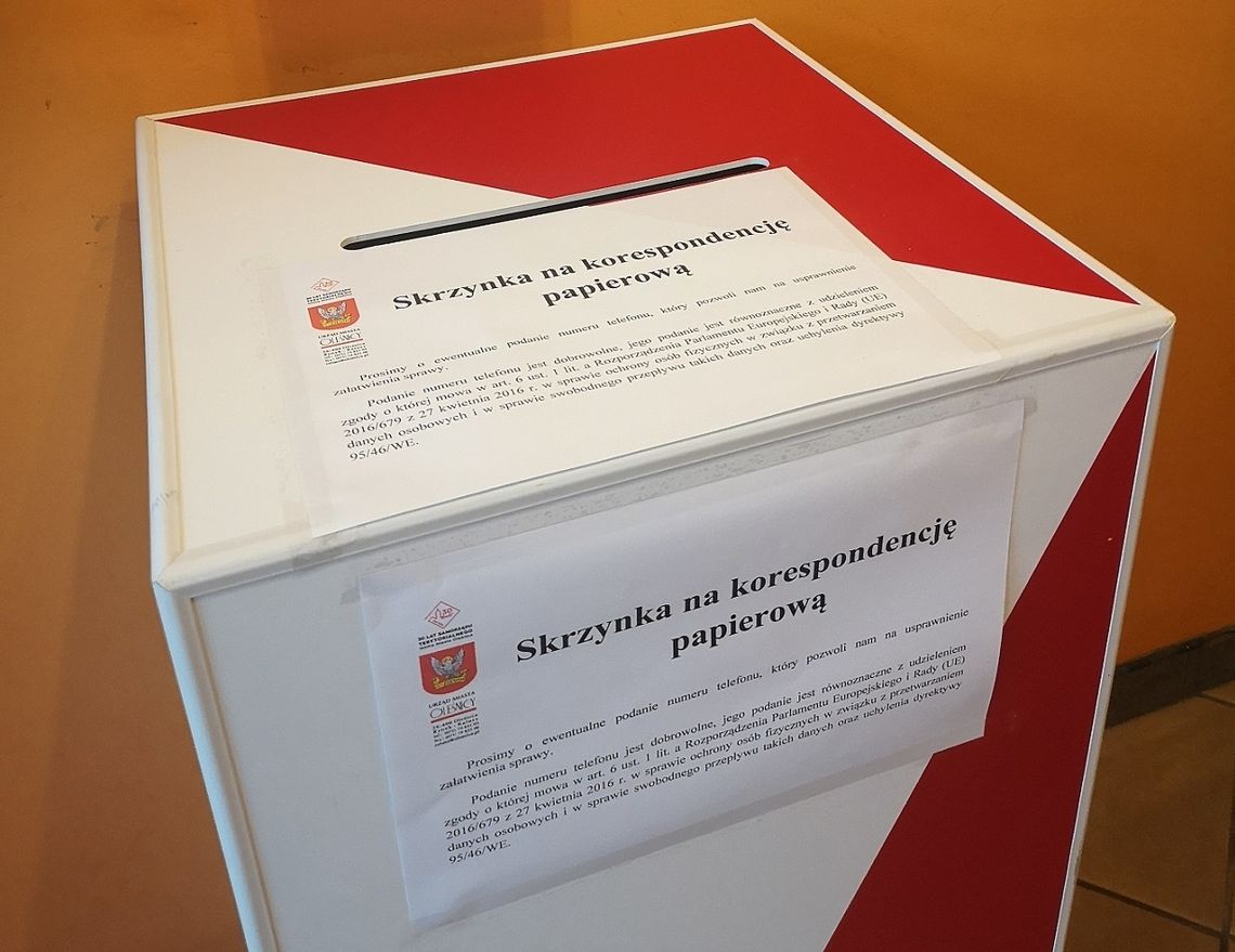 Skrzynka podawcza dla interesantów wraca w Urzędzie Miasta Oleśnicy Skrzynka podawcza dla interesantów wraca w Urzędzie Miasta Oleśnicy