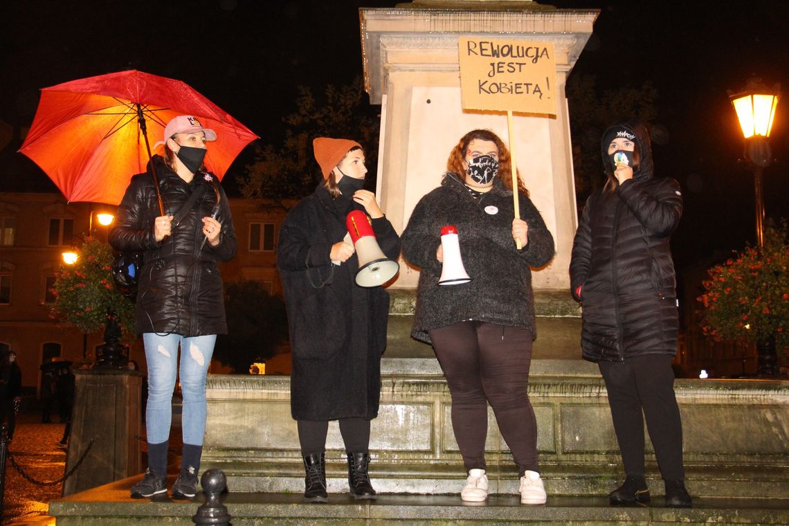 Strajk Kobiet zapowiada protest pod biurem PiS w Oleśnicy