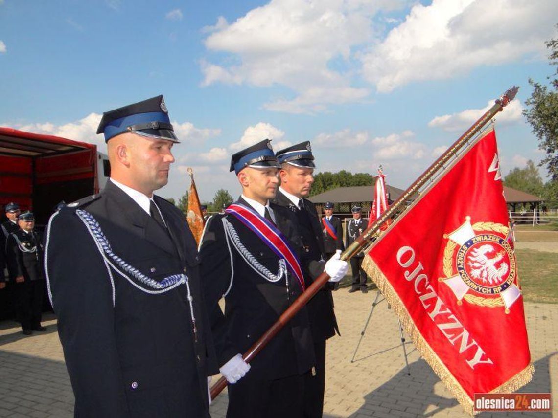 Strażacy pod sztandarem