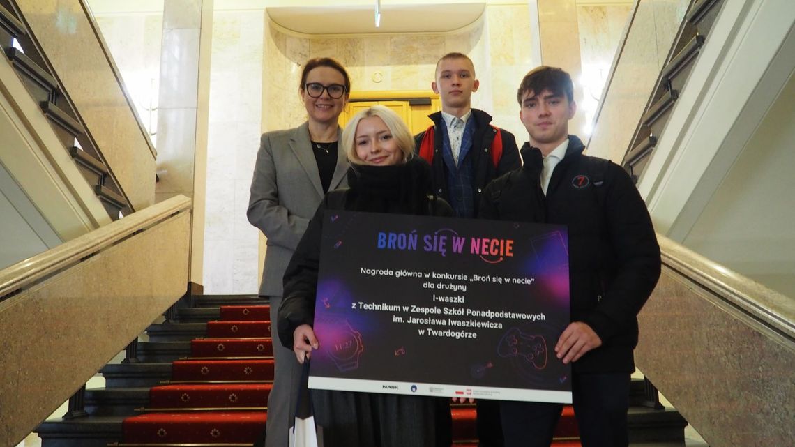 Sukces Technikum w Twardogórze w Ogólnopolskim Konkursie „Broń się w Necie” Sukces Technikum w Twardogórze w Ogólnopolskim Konkursie „Broń się w Necie”