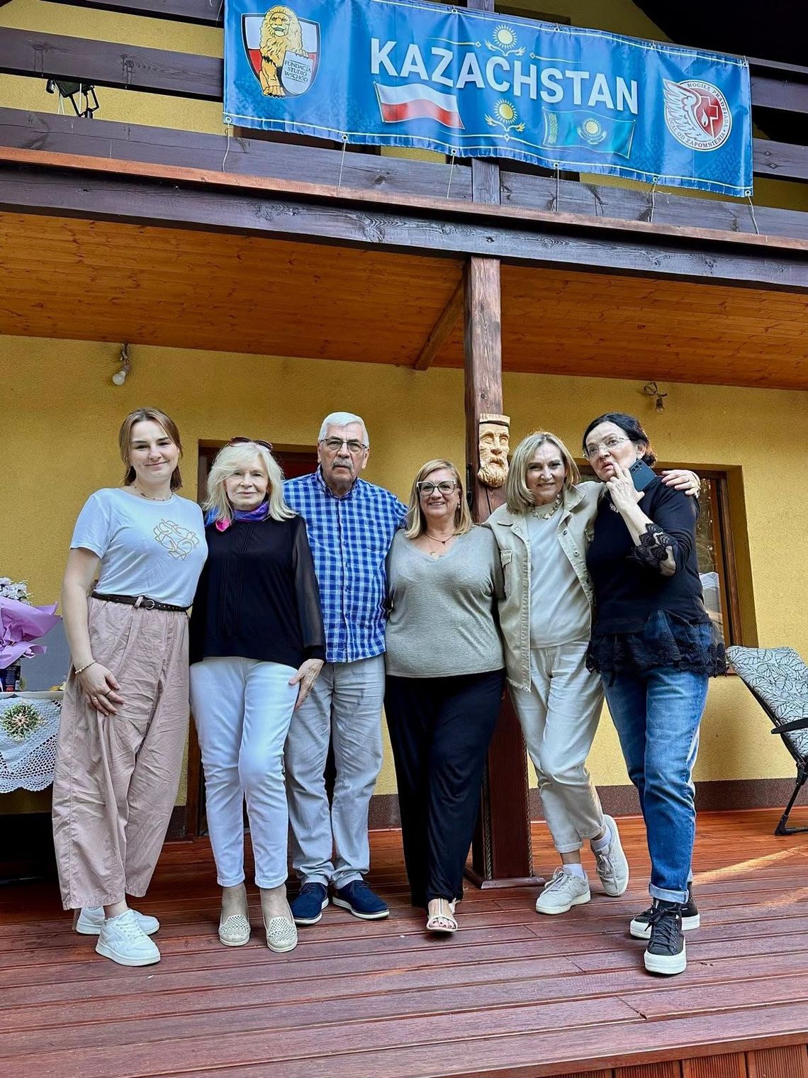 Syców pamięta i pomaga - lokalna społeczność wspiera ratowanie polskich nekropolii Syców pamięta i pomaga - lokalna społeczność wspiera ratowanie polskich nekropolii