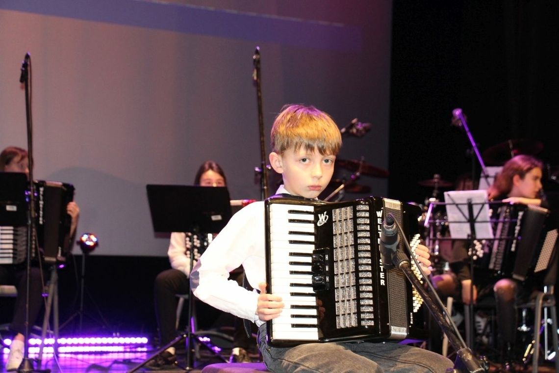 Szkoła Muzyczna w Oleśnicy zaprosiła na muzyczną edukację