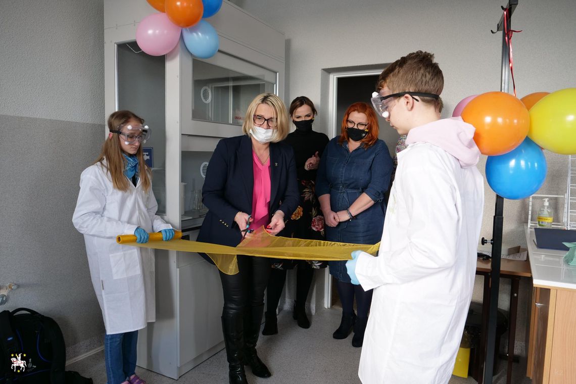 Szkoła Podstawowa w Działoszy otworzyła nową klasopracownię