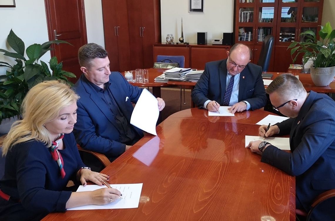 Ufundują wojsku w Oleśnicy sztandar