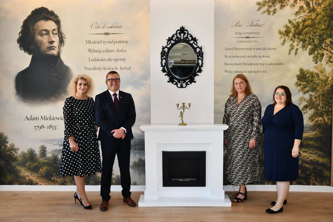 Wakacyjna metamorfoza w SP Gminy Oleśnica. Aula, szatnie i sala „Zajączków” jak nowe Wakacyjna metamorfoza w SP Gminy Oleśnica. Aula, szatnie i sala „Zajączków” jak nowe