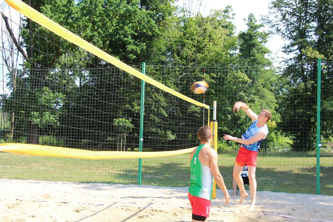 Wakacyjna plażówka w Oleśnicy